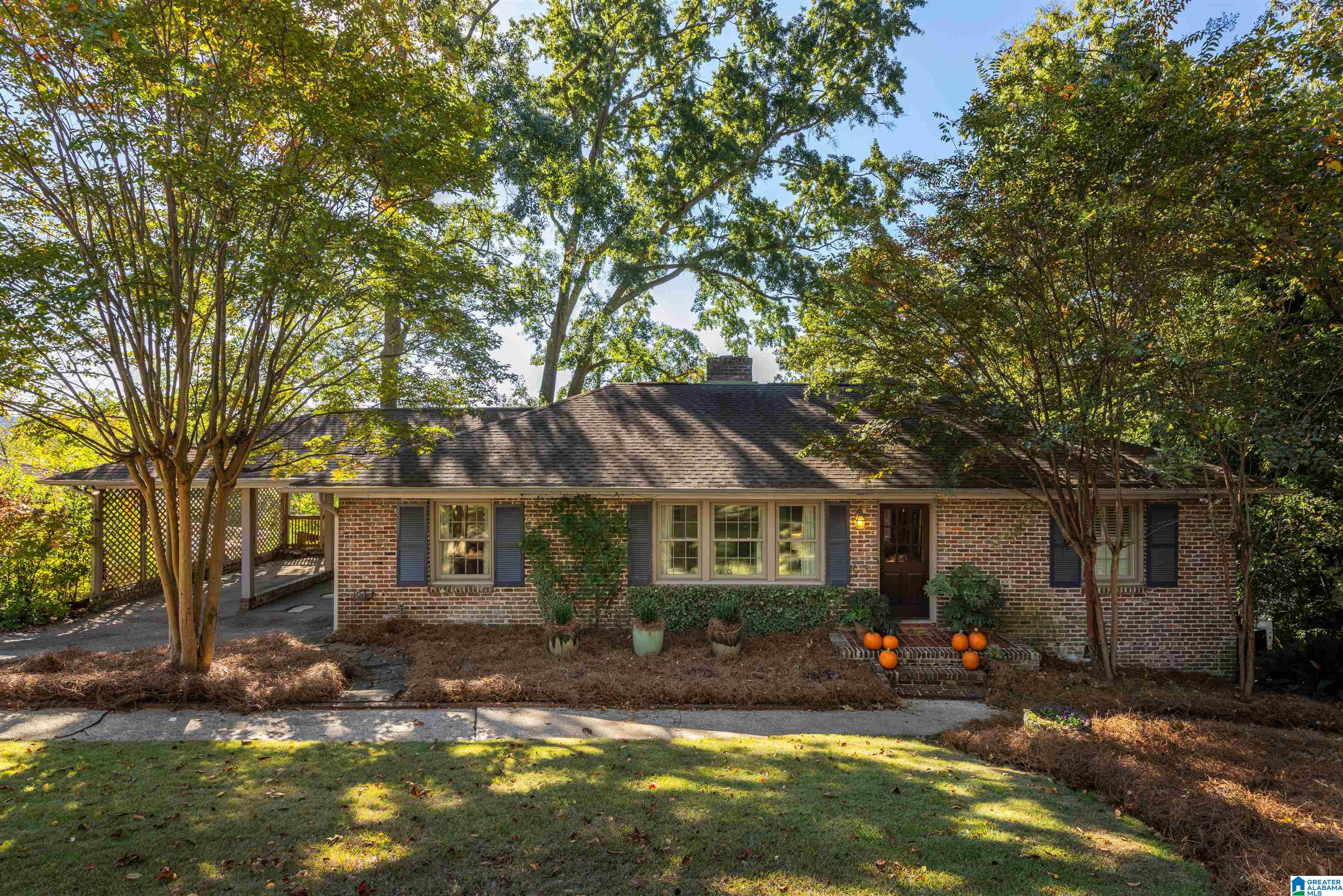 140 Peachtree Road Birmingham, AL 35213 - Photo 1 of 48