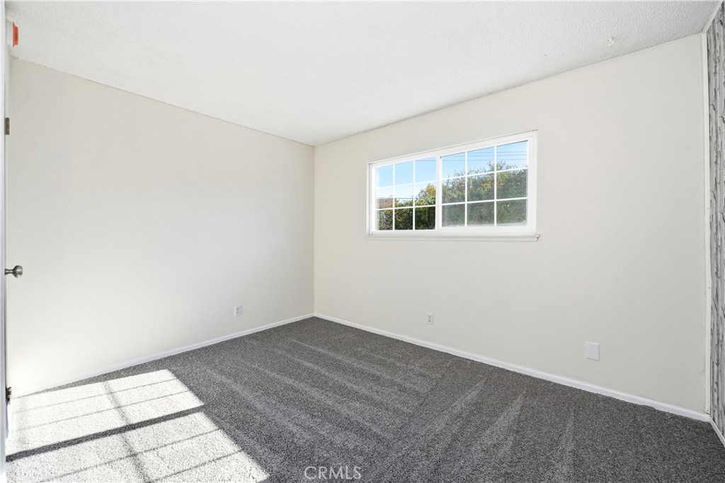 2490 Invar Court Simi Valley, CA 93065 - Photo 21 of 25 an empty room with a window