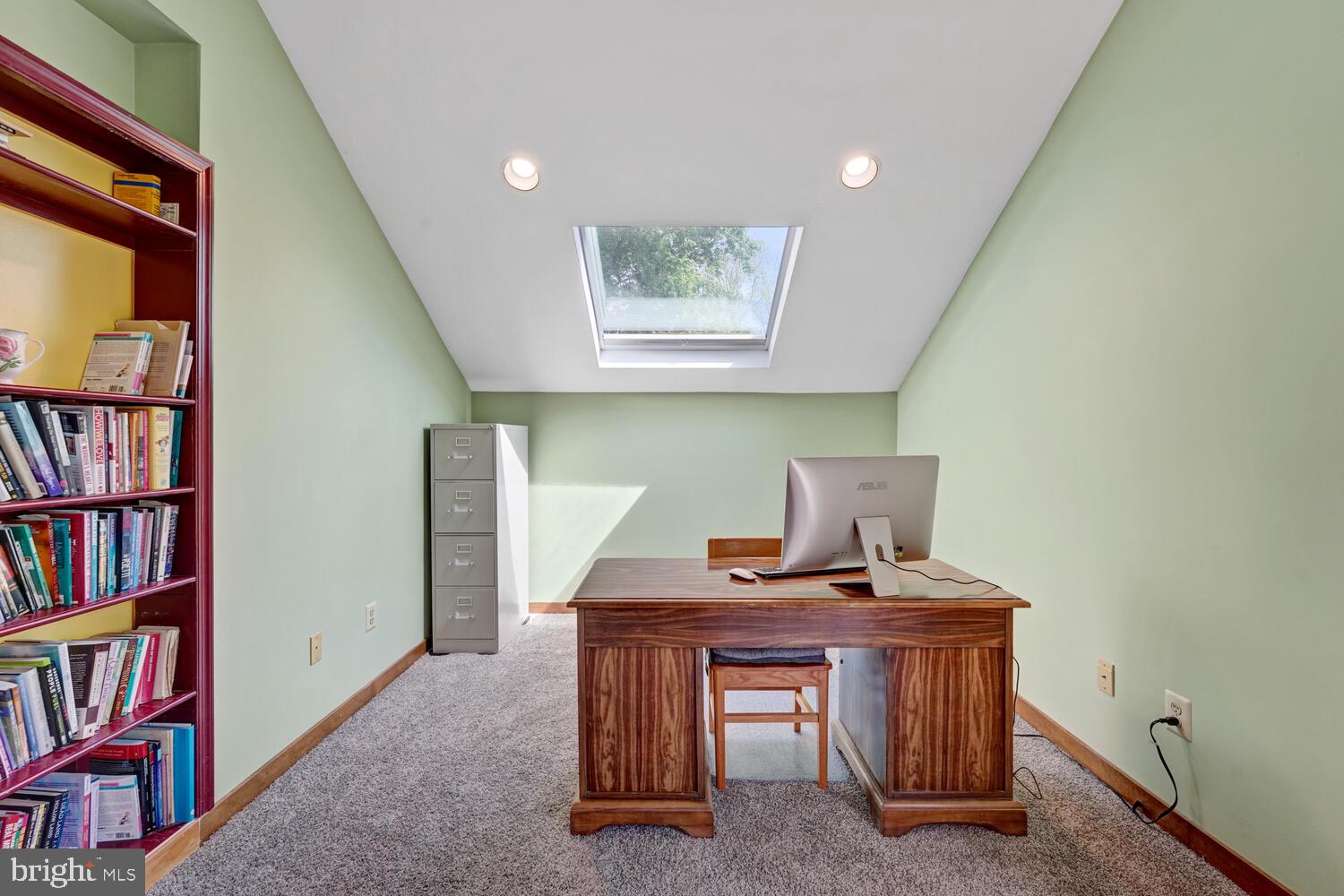 813 Marlboro Spring Road Kennett Square, PA 19348 - Photo 27 of 57 Main Bedroom Sitting area....perfect for office