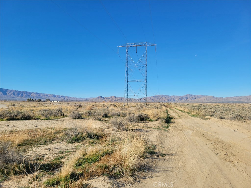 0 Locust Road Lucerne Valley, CA 92356 - Photo 14 of 16 a view of a sky view