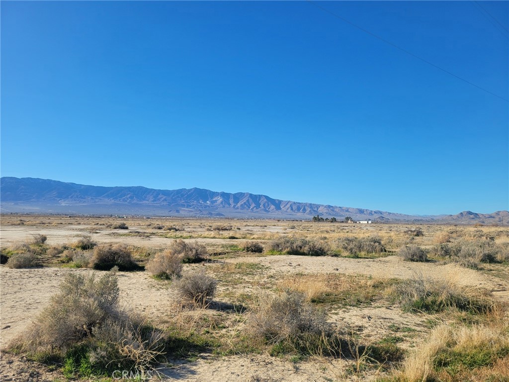 0 Locust Road Lucerne Valley, CA 92356 - Photo 15 of 16 a view of an ocean beach