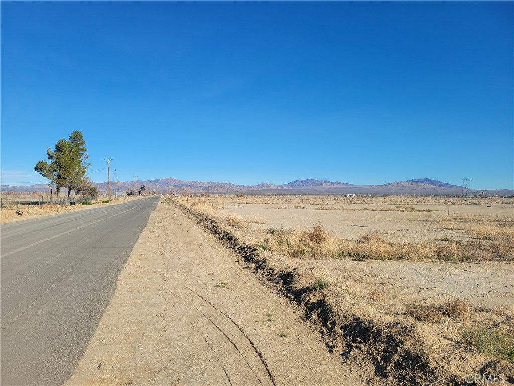 0 Locust Road Lucerne Valley, CA 92356 - Photo 3 of 16 a view of ocean view with beach