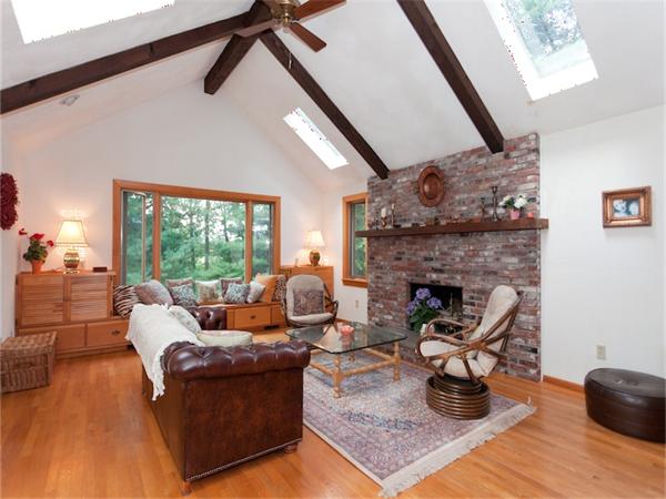 9 Azalea Road Winchester, MA 01890 - Photo 11 of 20 Gallery Image 11