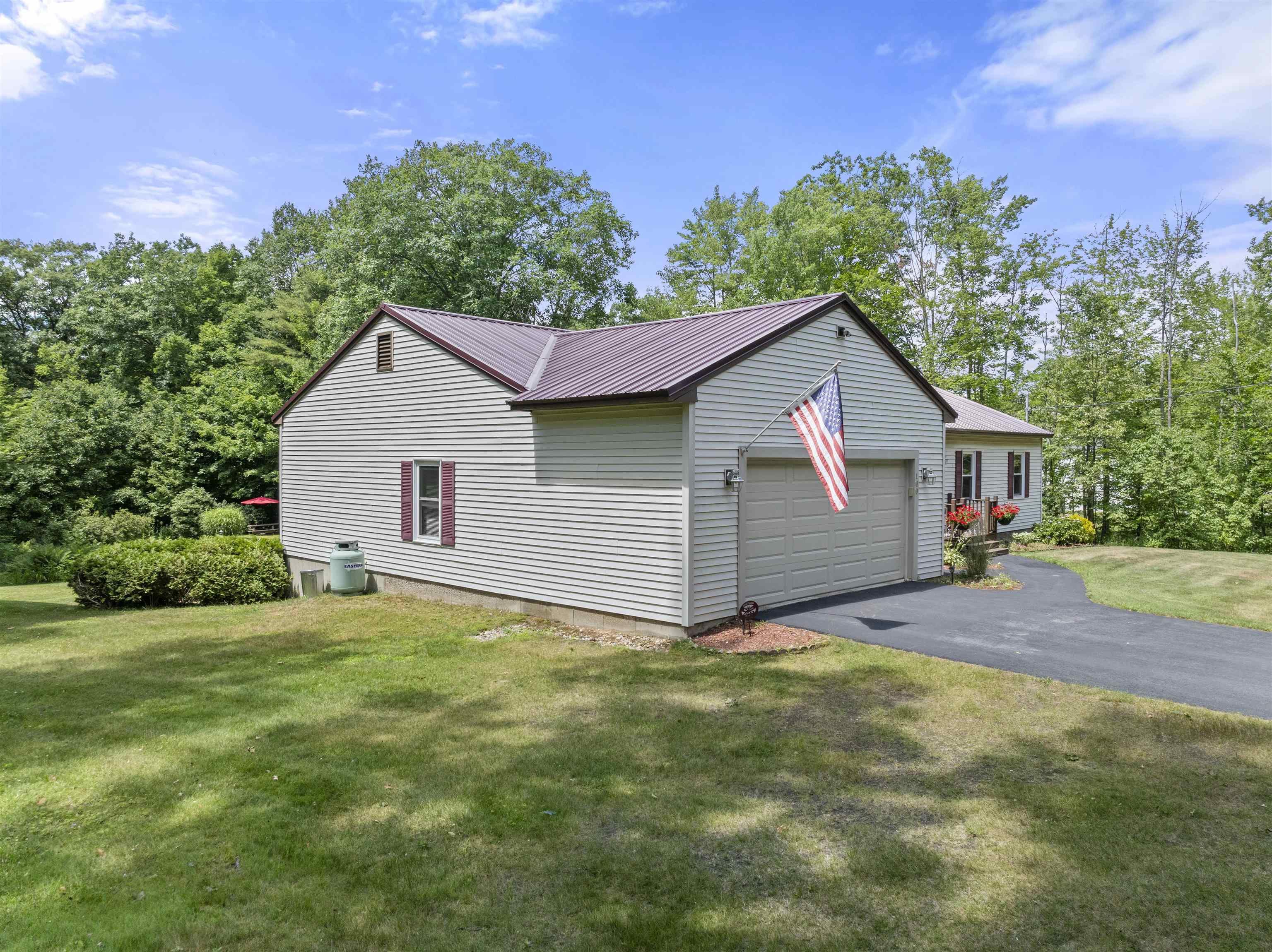100 Plummer Hill Road Belmont, NH 03220 - Photo 13 of 39 Gallery Image 13