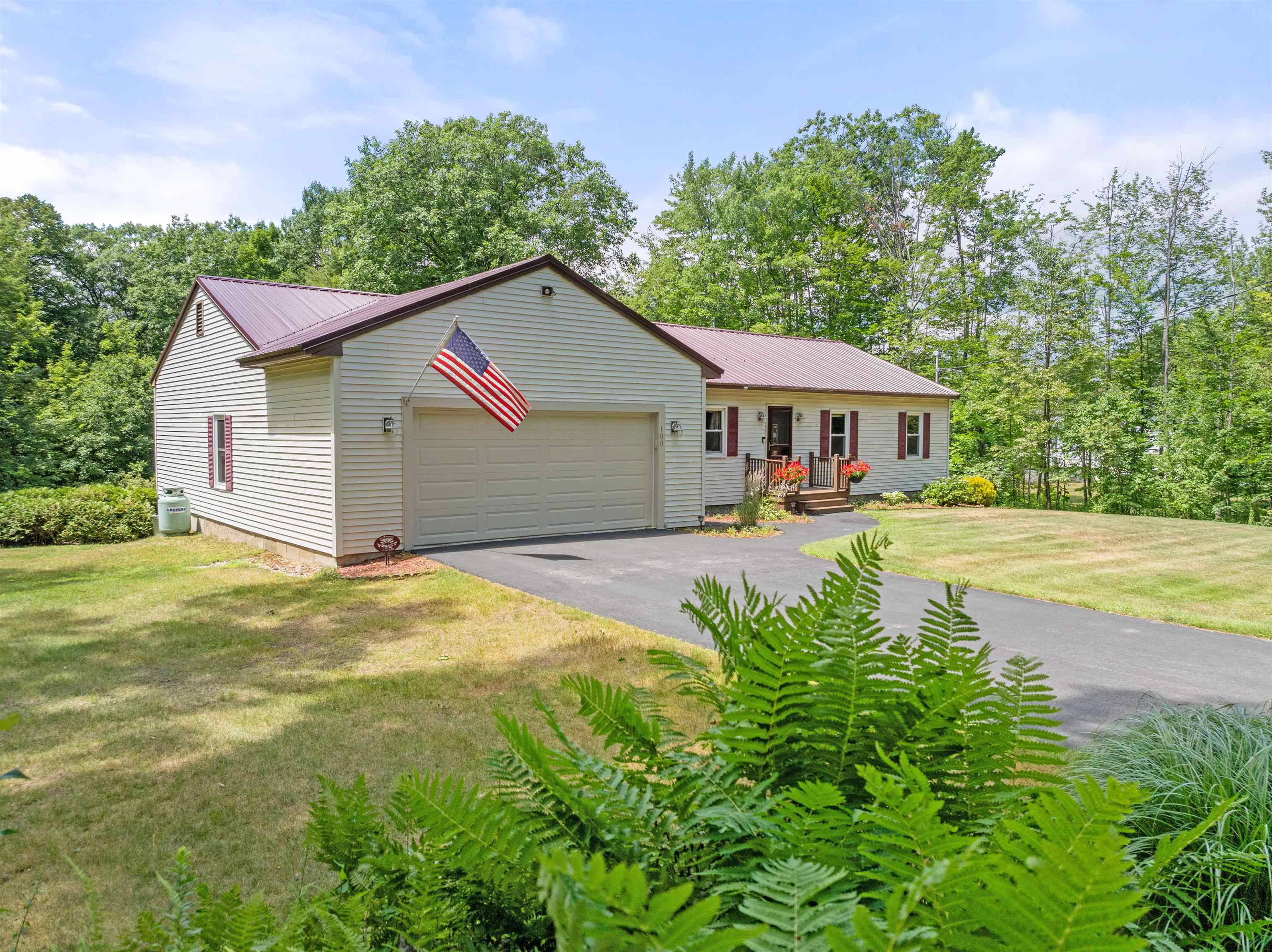 100 Plummer Hill Road Belmont, NH 03220 - Photo 32 of 39 Gallery Image 32