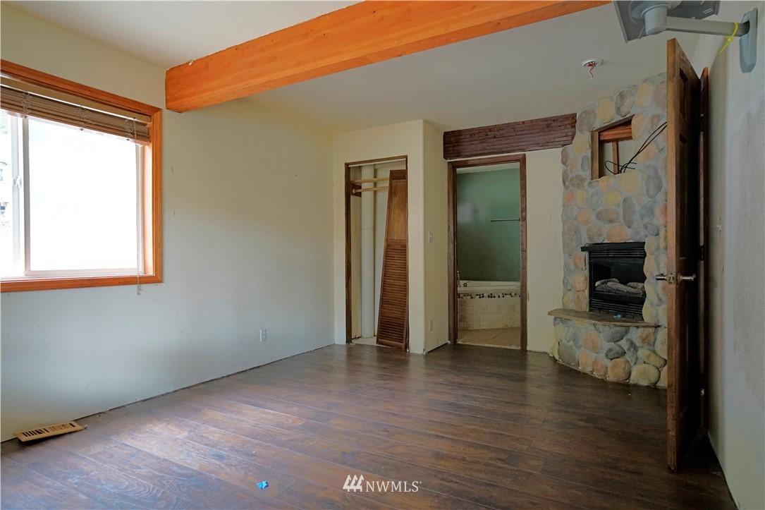 18075 Entiat River Road Entiat, WA 98822 - Photo 16 of 25 Gallery Image 16