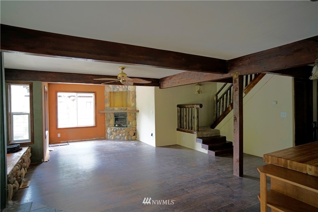 18075 Entiat River Road Entiat, WA 98822 - Photo 8 of 25 Gallery Image 8