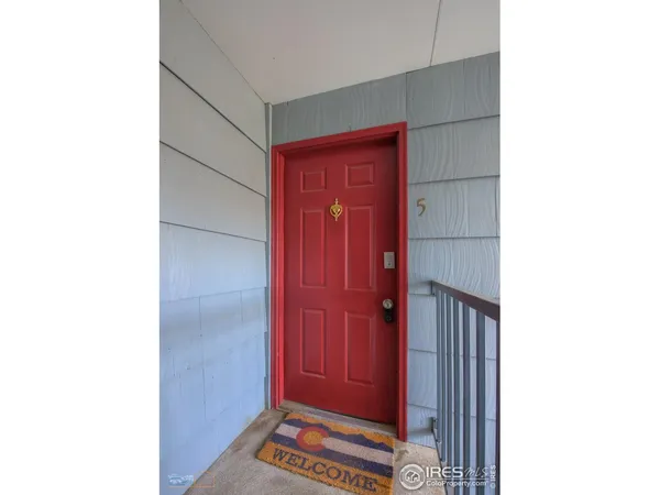 $299,900 | 4682 White Rock Circle, Unit 5, Boulder, CO 80301