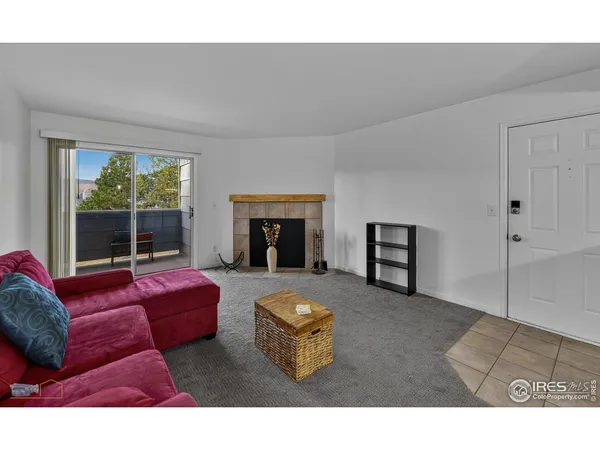 $299,900 | 4682 White Rock Circle, Unit 5, Boulder, CO 80301