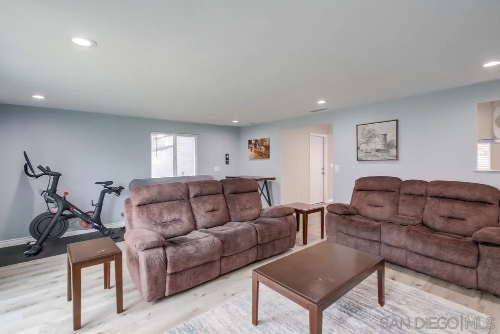 8759 Innsdale Avenue Spring Valley, CA 91977 - Photo 13 of 33 Gallery Image 13