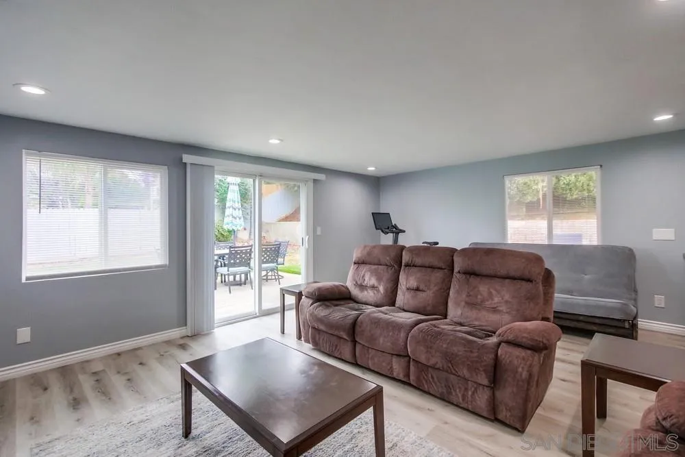 8759 Innsdale Avenue Spring Valley, CA 91977 - Photo 9 of 33 Gallery Image 9