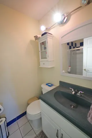 $3,200 | 5 Castlegate Court, Vernon Hills, IL 60061