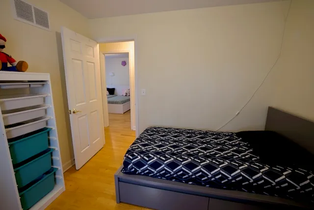 $3,200 | 5 Castlegate Court, Vernon Hills, IL 60061