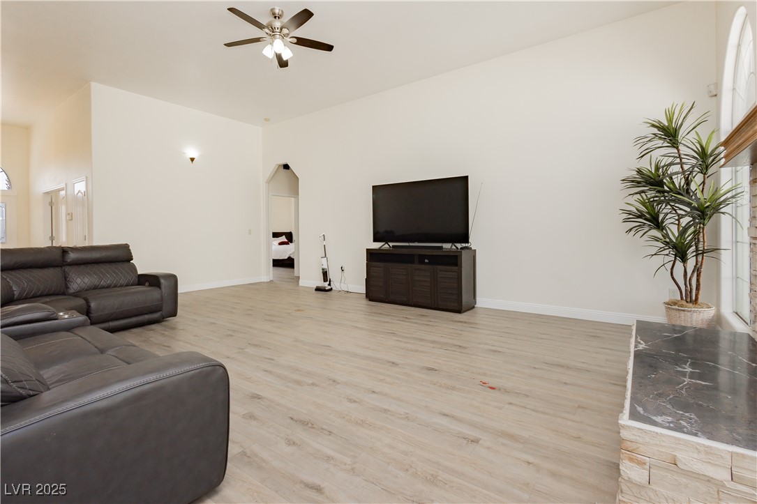3720 East Oquendo Road Las Vegas, NV 89120 - Photo 11 of 53