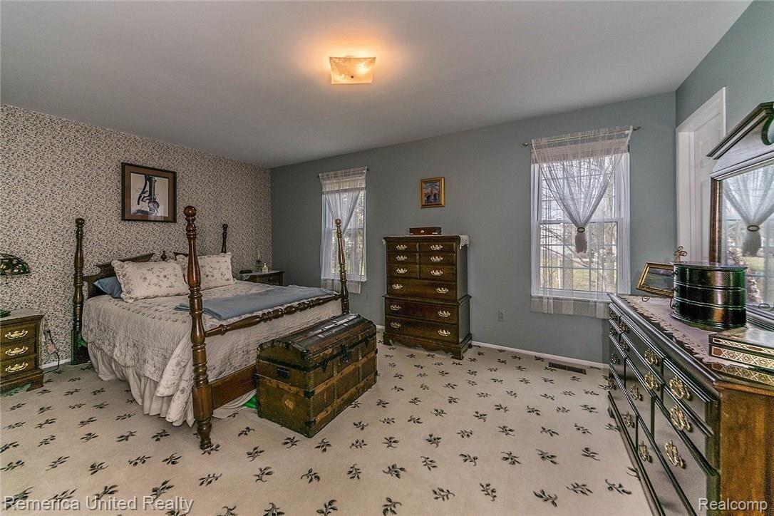 24383 Jamestowne Road Novi, MI 48375 - Photo 21 of 37 27_32.jpg