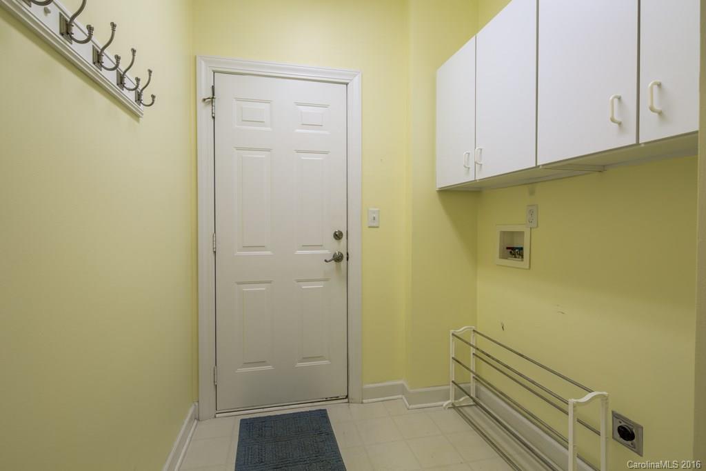 73 Ridgetop Circle, Unit 203 Brevard, NC 28712 - Photo 11 of 24 Gallery Image 11