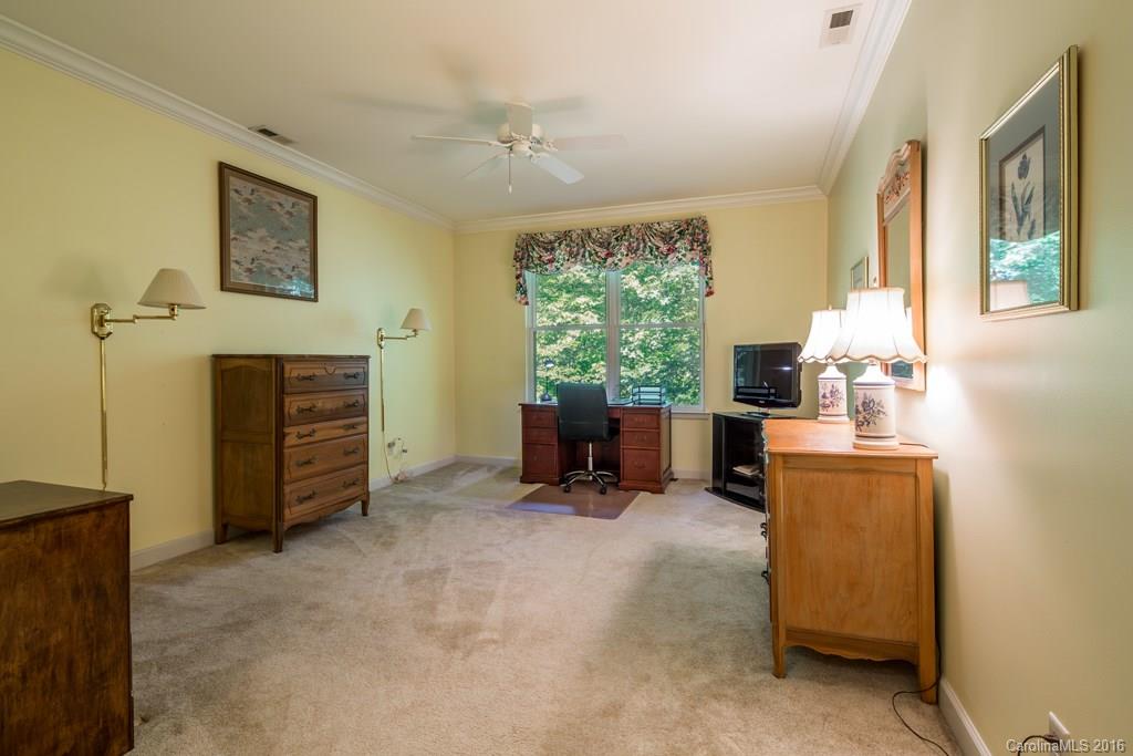73 Ridgetop Circle, Unit 203 Brevard, NC 28712 - Photo 12 of 24 Gallery Image 12