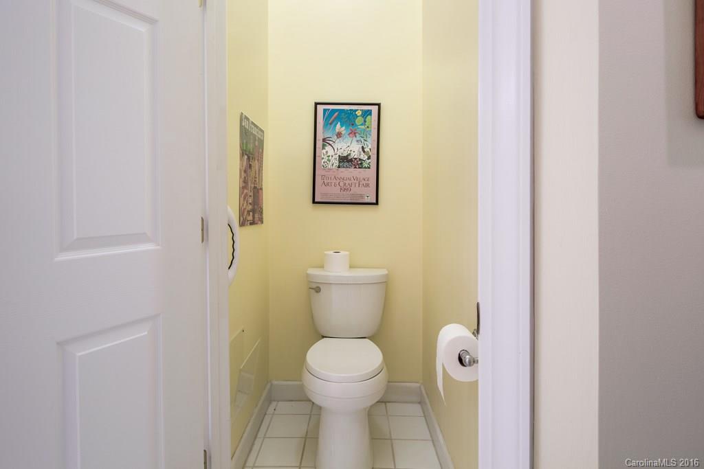 73 Ridgetop Circle, Unit 203 Brevard, NC 28712 - Photo 16 of 24 Gallery Image 16