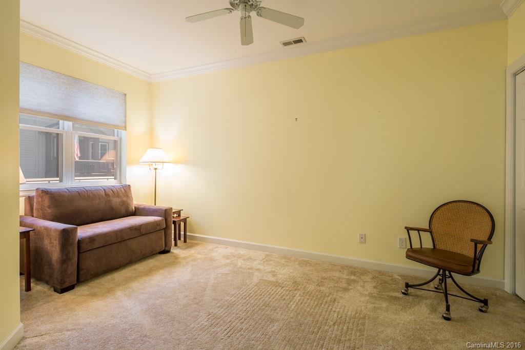 73 Ridgetop Circle, Unit 203 Brevard, NC 28712 - Photo 17 of 24 Gallery Image 17
