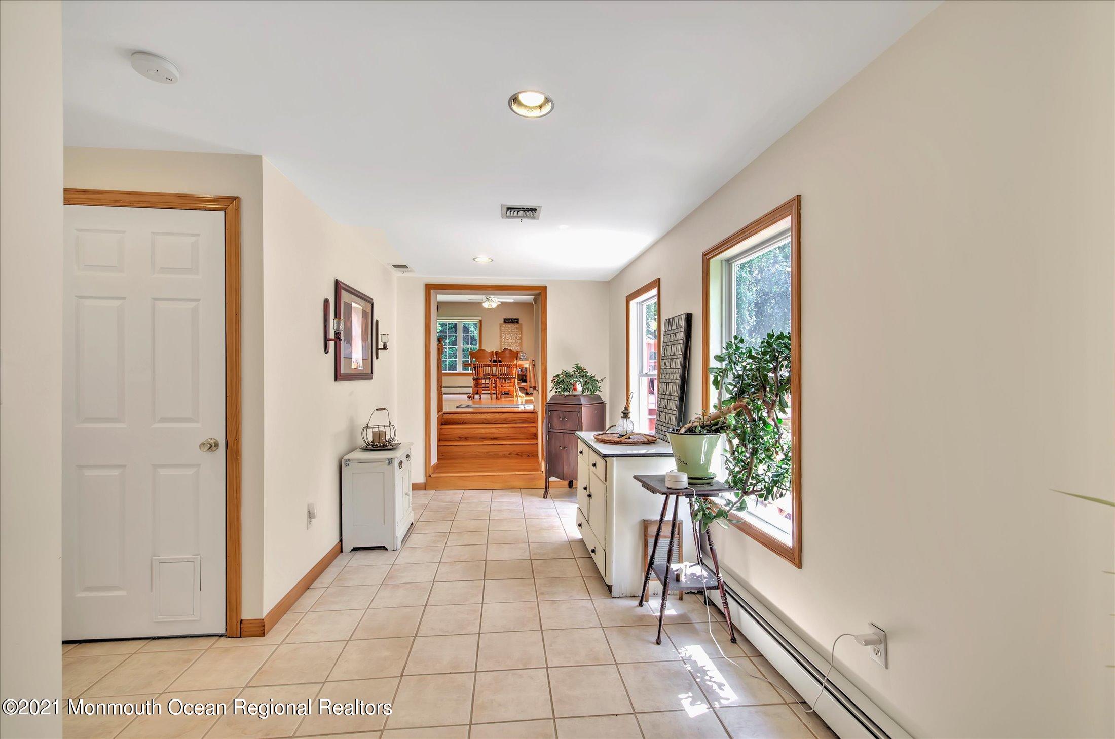 87 Millhurst Road Manalapan, NJ 07726 - Photo 15 of 44 18-EXTENSION ENTRANCE
