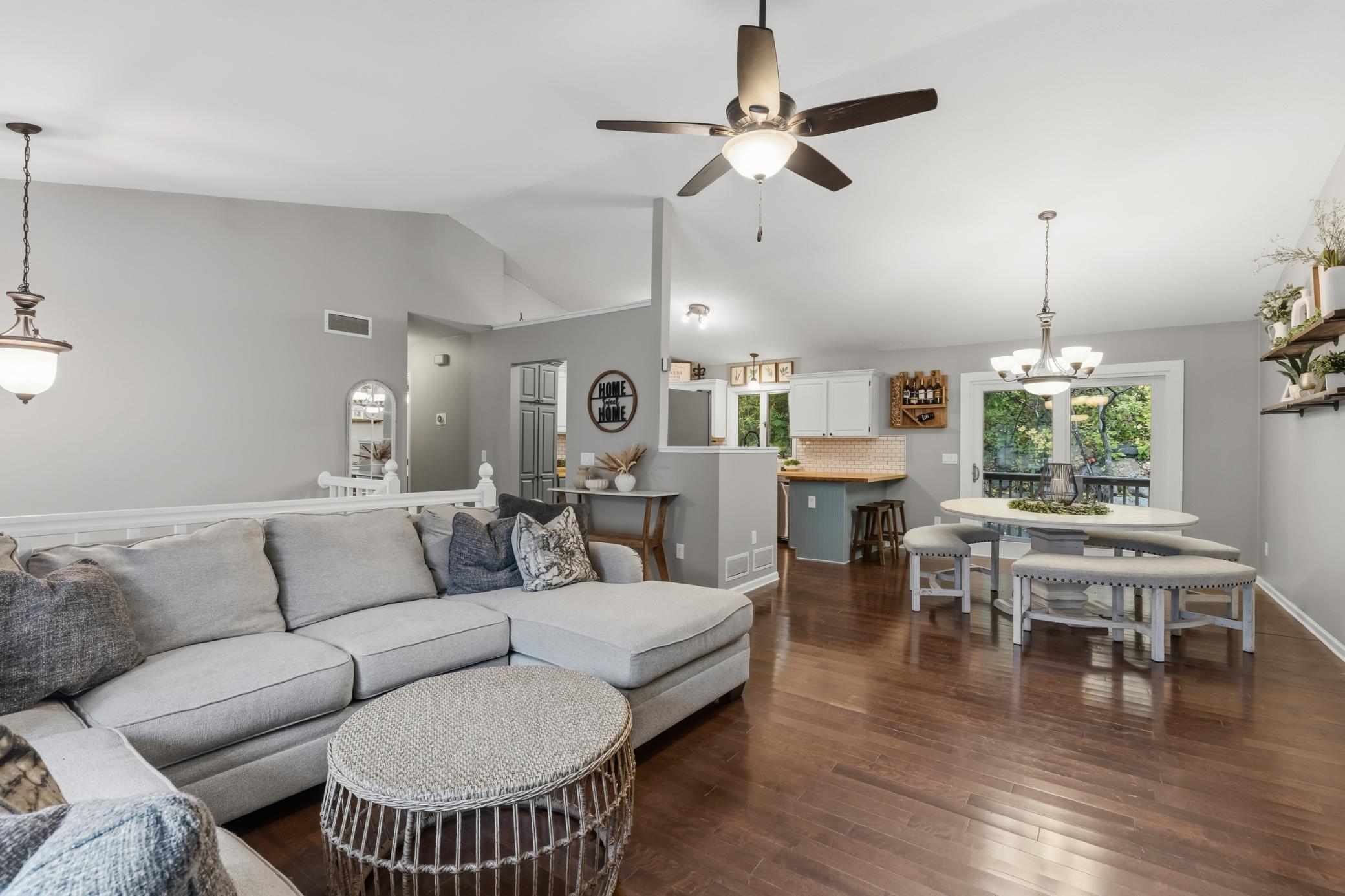 15469 Fish Point Road Prior Lake, MN 55372 - Photo 7 of 29 Gallery Image 7