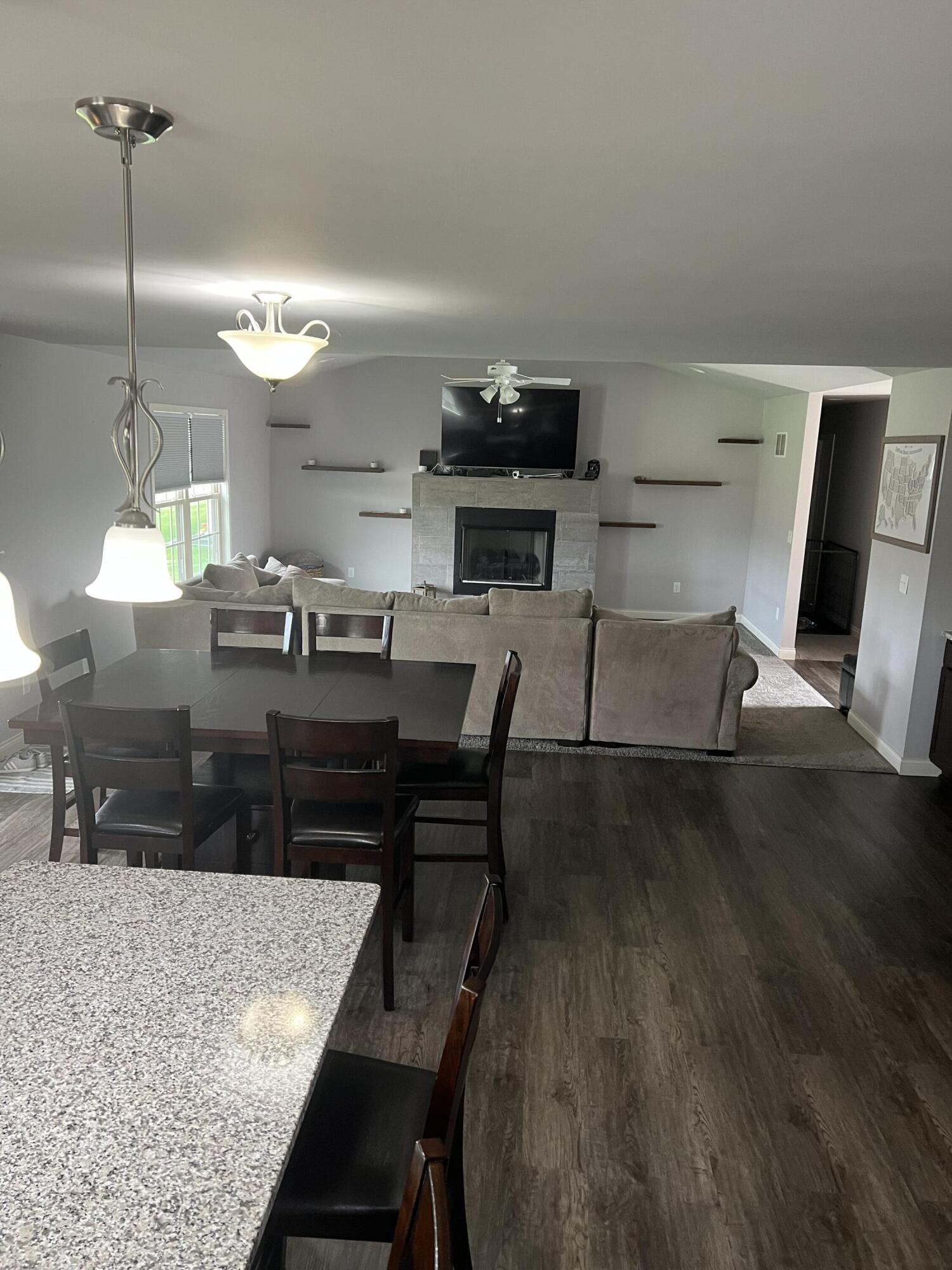 702 19th Street Southeast De Motte, IN 46310 - Photo 11 of 22 1500x2000