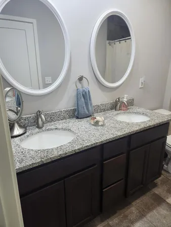 $408,900 | 702 19th Street Southeast, De Motte, IN 46310