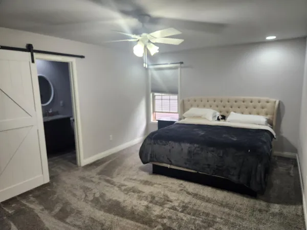 $408,900 | 702 19th Street Southeast, De Motte, IN 46310