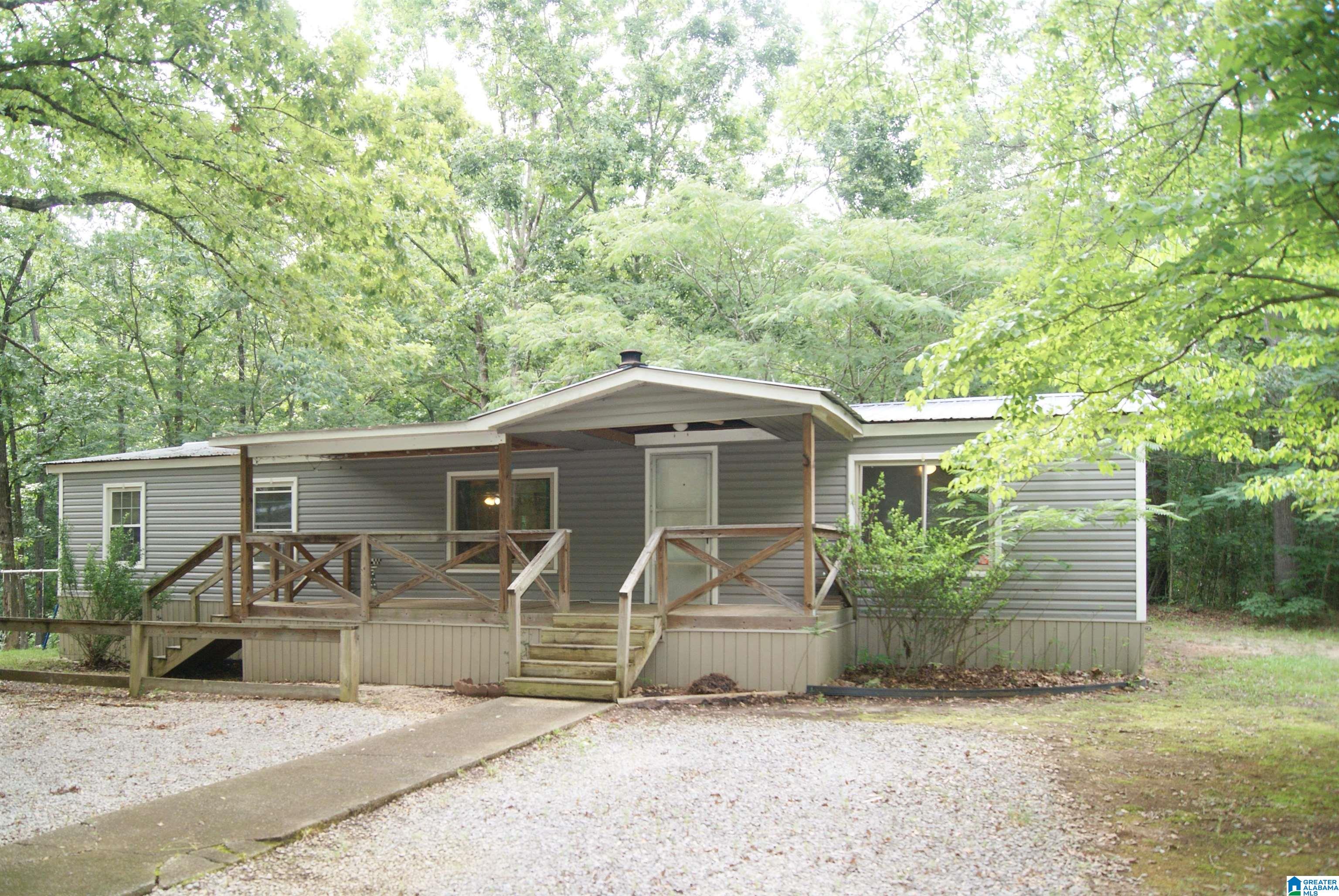 261 Highway 437 Sterrett, AL 35147 - Photo 2 of 32