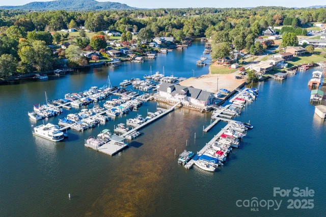 $475,000 | 349 Taylorsville Beach Court, Taylorsville, NC 28681