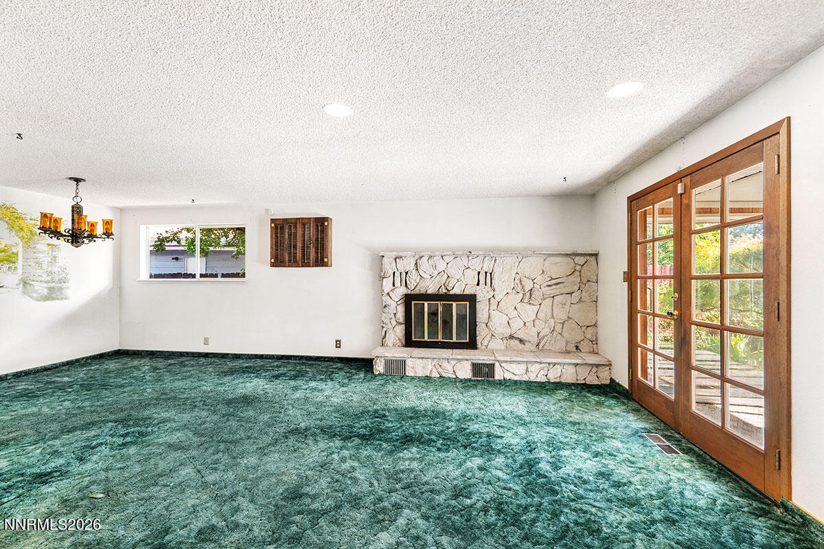 2880 Caballo Drive Reno, NV 89502 - Photo 8 of 19 _NZF5110