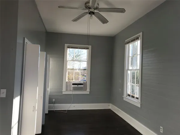 $1,000 | 2127 Avenue K, Unit UP, Galveston, TX 77550