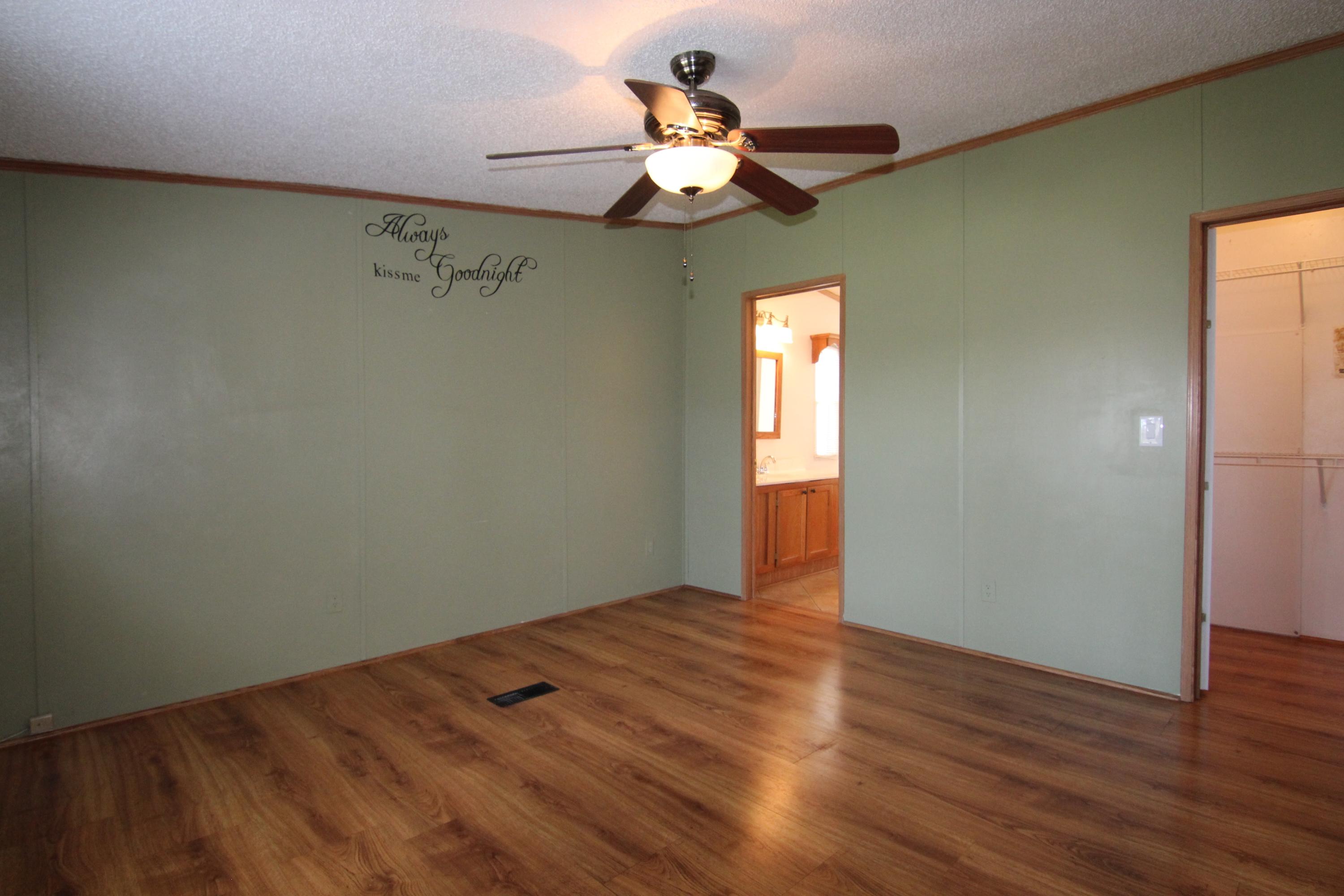 3441 Rusty Road Salem, VA 24153 - Photo 20 of 28 IMG_3926