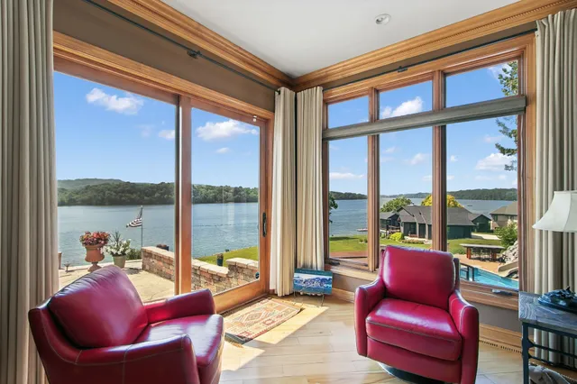 $2,899,900 | E12261 Timber Rdg Trail, Prairie du Sac, WI 53578