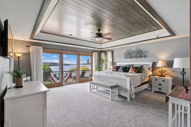 $2,899,900 | E12261 Timber Rdg Trail, Prairie du Sac, WI 53578