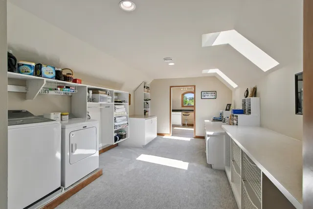 $2,899,900 | E12261 Timber Rdg Trail, Prairie du Sac, WI 53578