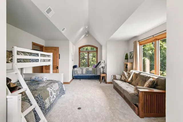 $2,899,900 | E12261 Timber Rdg Trail, Prairie du Sac, WI 53578