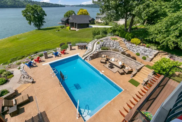 $2,899,900 | E12261 Timber Rdg Trail, Prairie du Sac, WI 53578