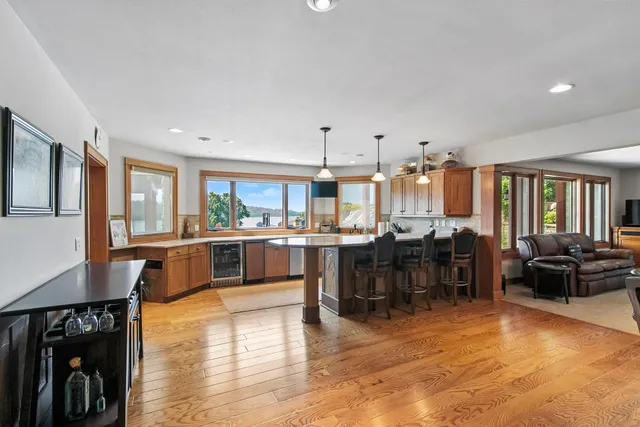 $2,899,900 | E12261 Timber Rdg Trail, Prairie du Sac, WI 53578