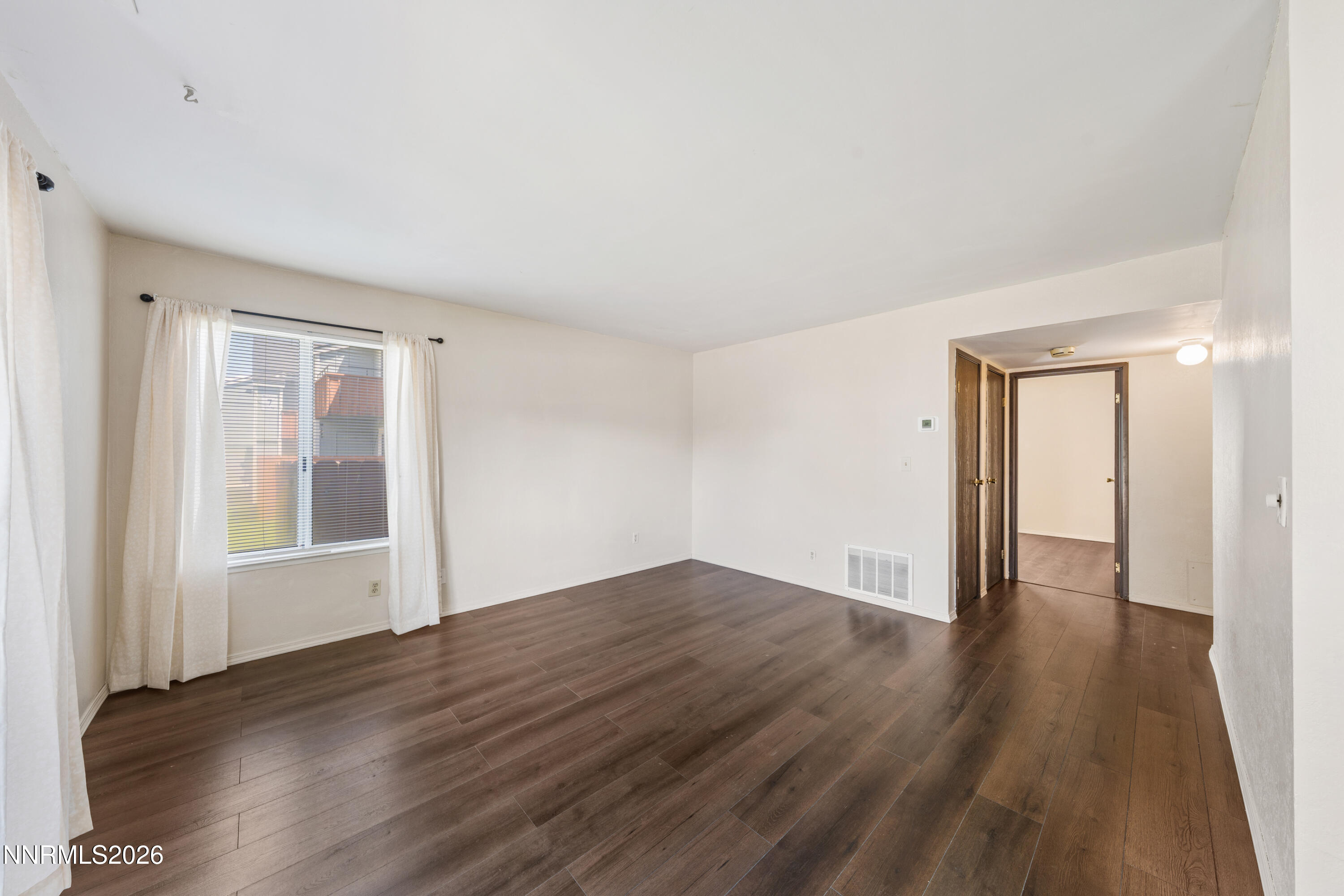 4602 Neil Road, Unit 61 Reno, NV 89502 - Photo 7 of 24 A7V07682