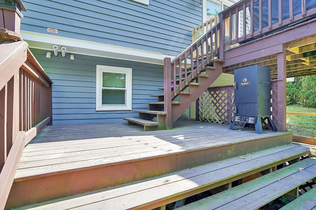 121 Beacon Hill Road West Springfield, MA 01089 - Photo 23 of 28 Gallery Image 23