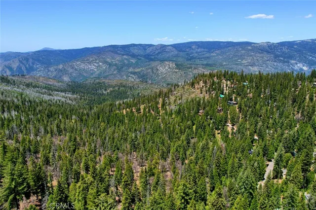 $2,350,000 | 7400 Choke Cherry Lane, Yosemite National Park, CA 95389