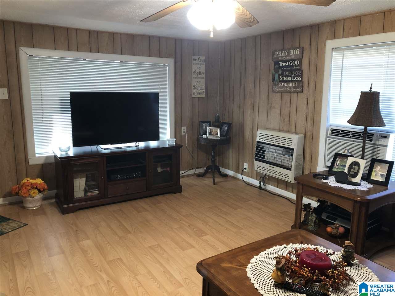 340 Old Macedonia Ragland, AL 35131 - Photo 4 of 9
