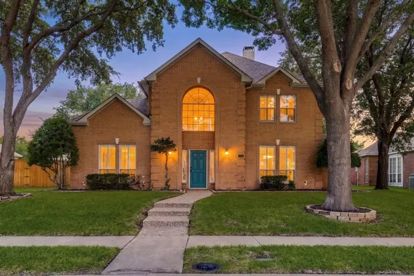 $724,900 | 2112 Glendale Drive, Plano, TX 75023