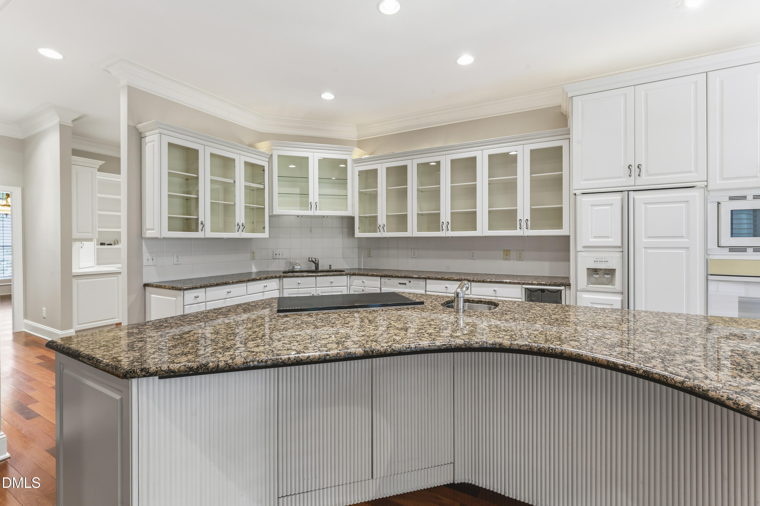 303 Pond Bluff Way Cary, NC 27513 - Photo 28 of 106 photos_high_resolution_DSC07257