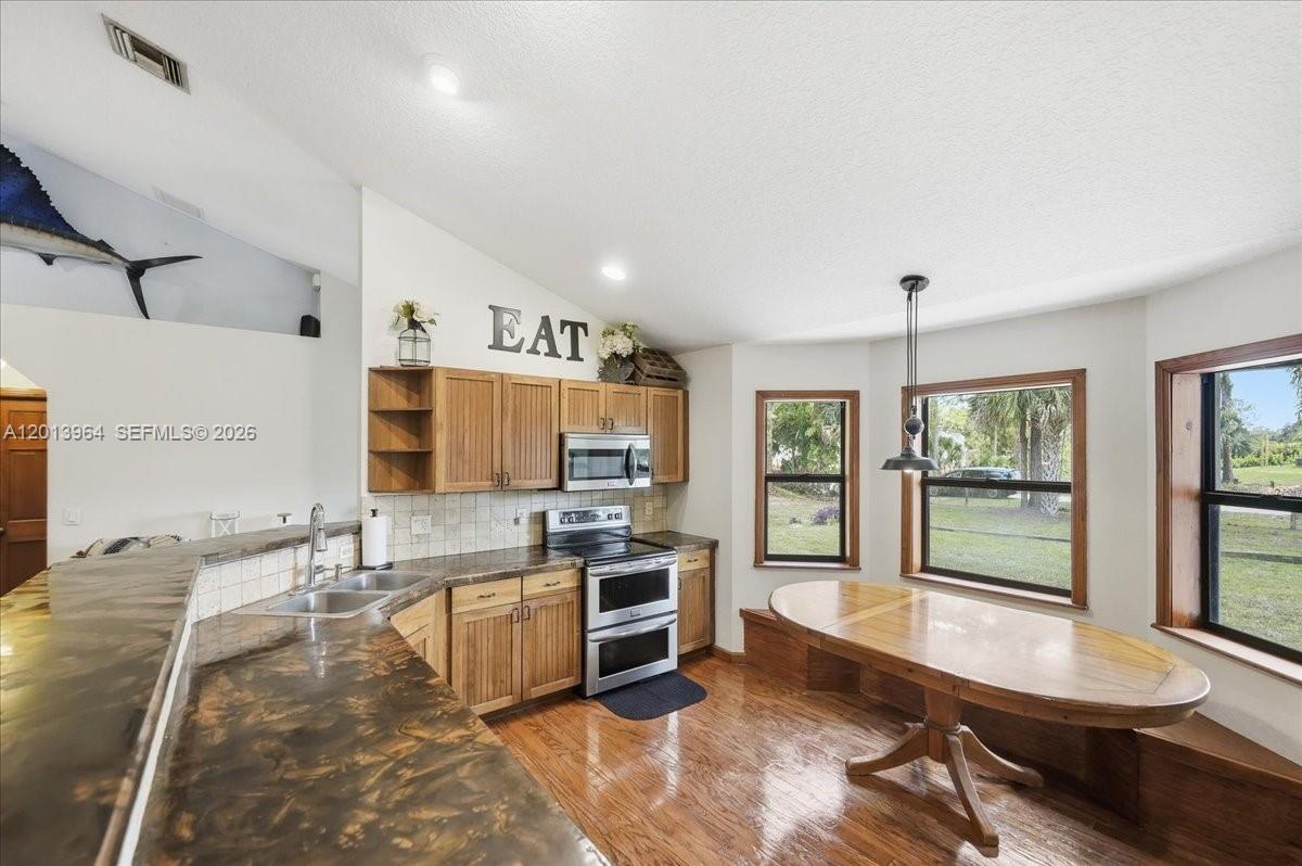 17857 82nd Road North Loxahatchee, FL 33470 - Photo 9 of 45