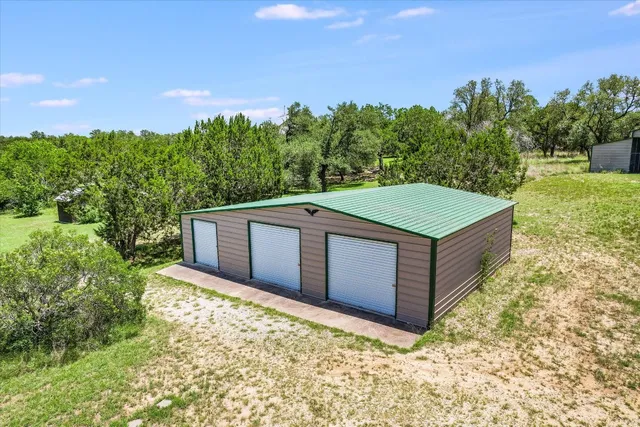 $1,100,000 | 250 Hidden Oaks Road, Wimberley, TX 78676