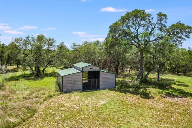$1,100,000 | 250 Hidden Oaks Road, Wimberley, TX 78676