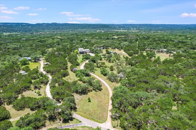 $1,100,000 | 250 Hidden Oaks Road, Wimberley, TX 78676
