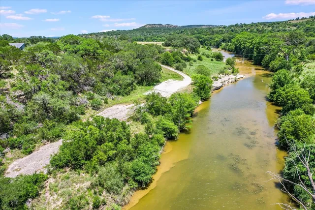 $1,100,000 | 250 Hidden Oaks Road, Wimberley, TX 78676